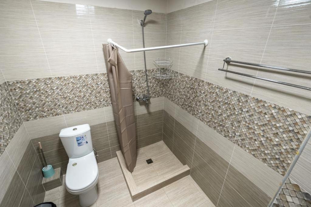 Muras Hotel Karakol Eksteriør bilde